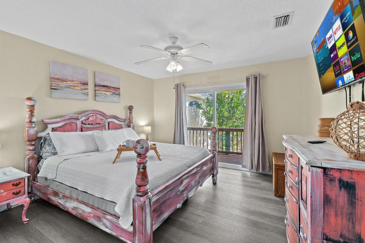 Surfside Paradise Retreat - 3Br And 2Ba Duplex, Grill, Dog Friendly - Close To The Beach! Melbourne Buitenkant foto
